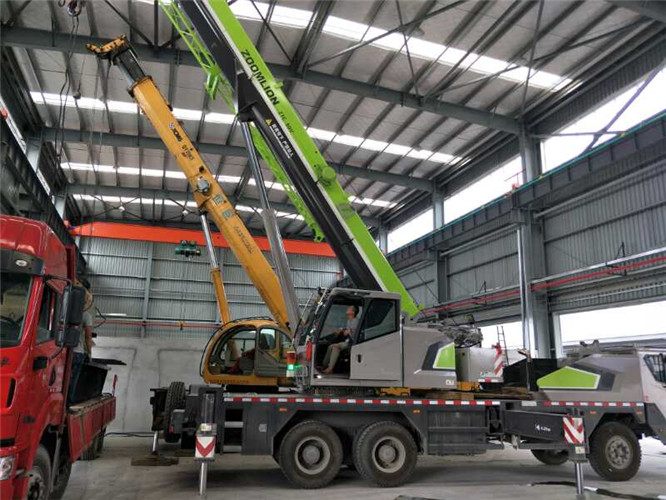 三亚市高空车出租需要注意哪些安全事项？